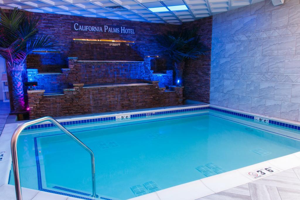 Austintown California Palms Hotel And Suites מראה חיצוני תמונה