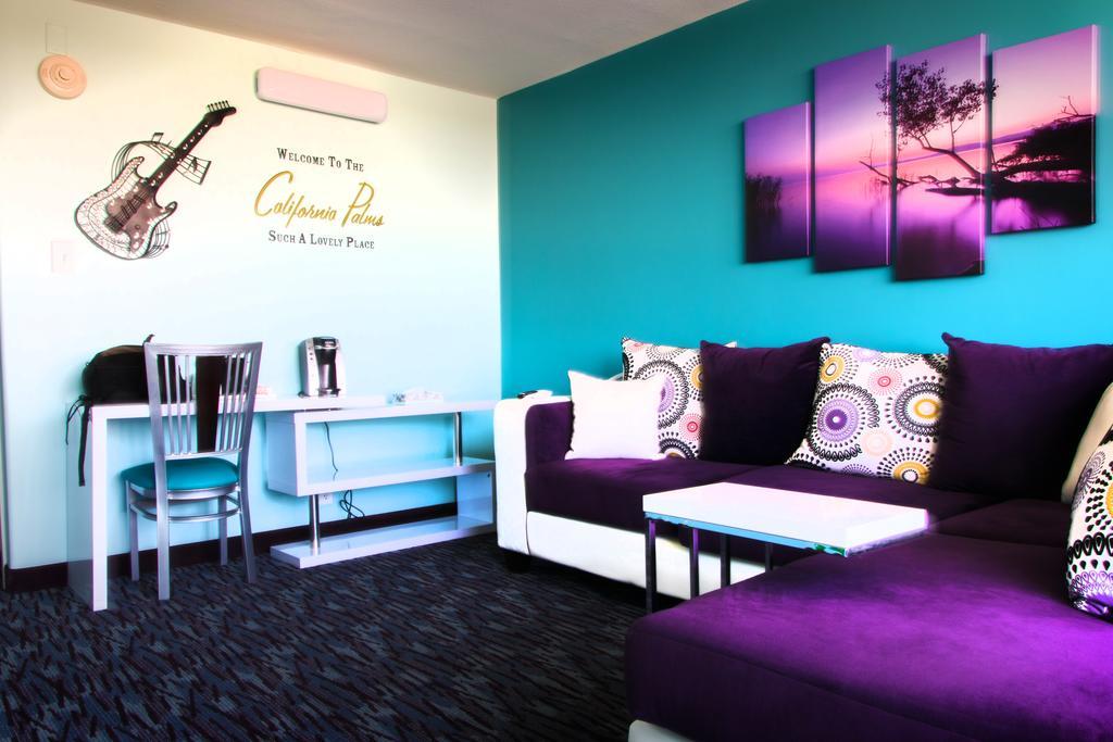 Austintown California Palms Hotel And Suites מראה חיצוני תמונה