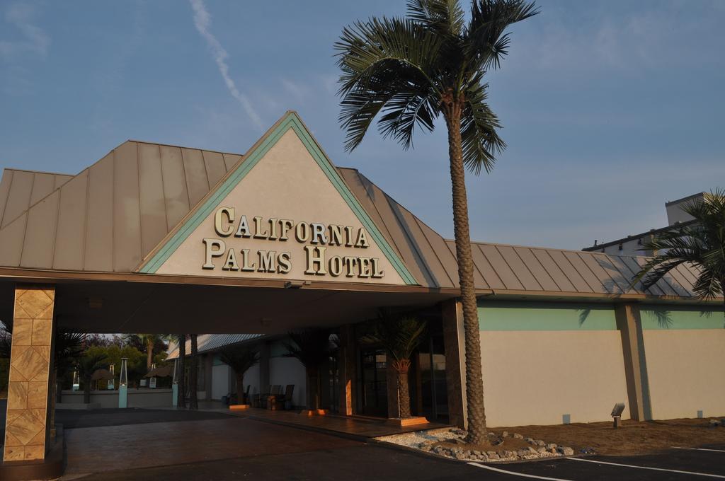Austintown California Palms Hotel And Suites מראה חיצוני תמונה